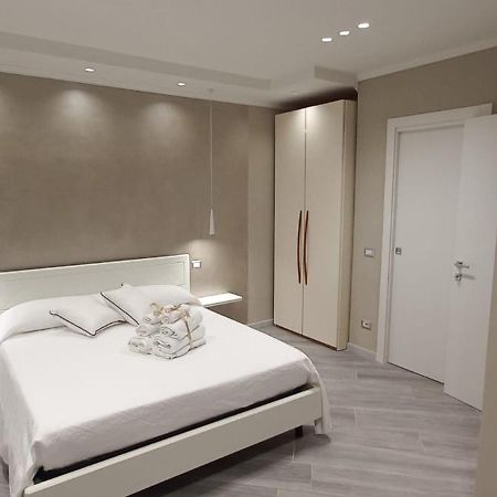 Bellatmosfera Bed & Breakfast Trani Bagian luar foto