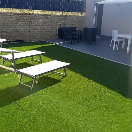 Bellatmosfera Bed & Breakfast Trani Bagian luar foto